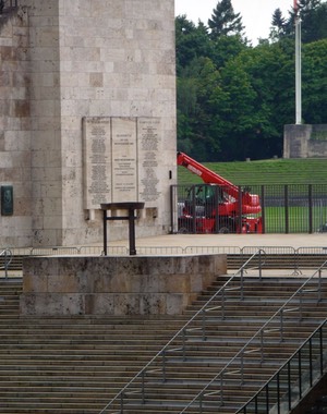 P1070208